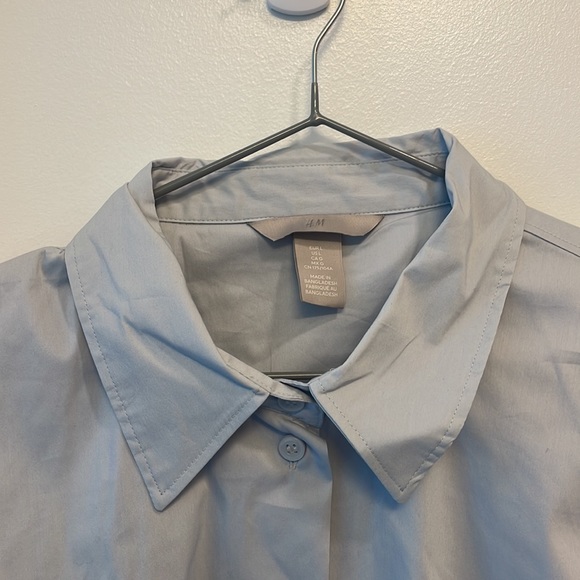 Menswear-inspired Button-Down - Picture 2 of 3